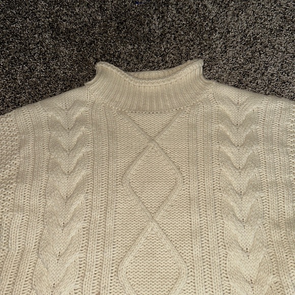 White Chunky Knit Sweater - Picture 3 of 3